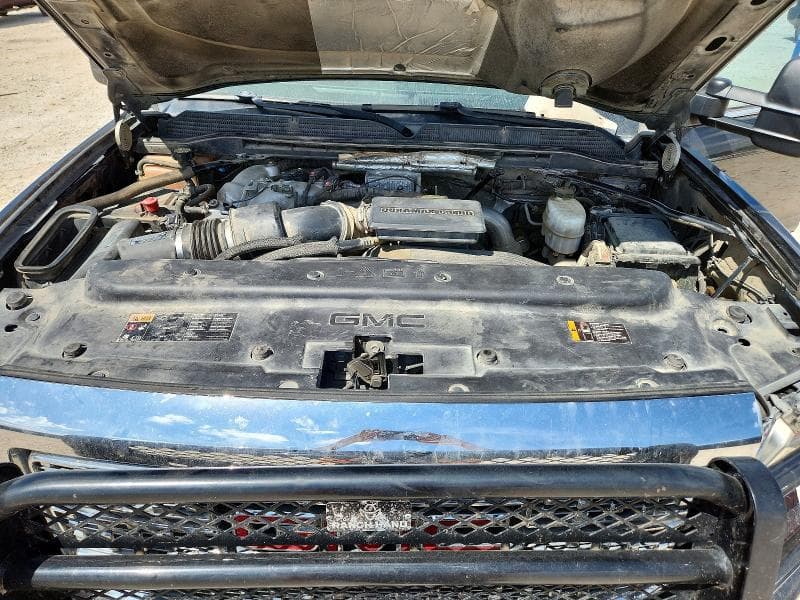2018 GMC SIERRA K2500 DENALI 11
