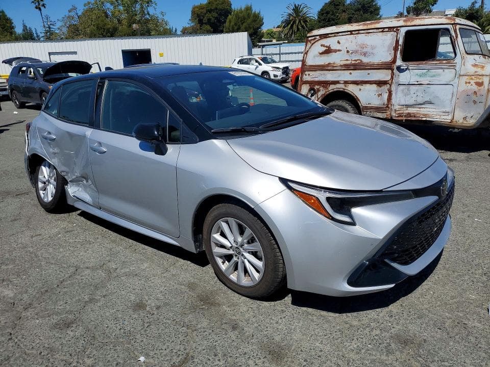 2024 TOYOTA COROLLA HATCHBACK SE 4