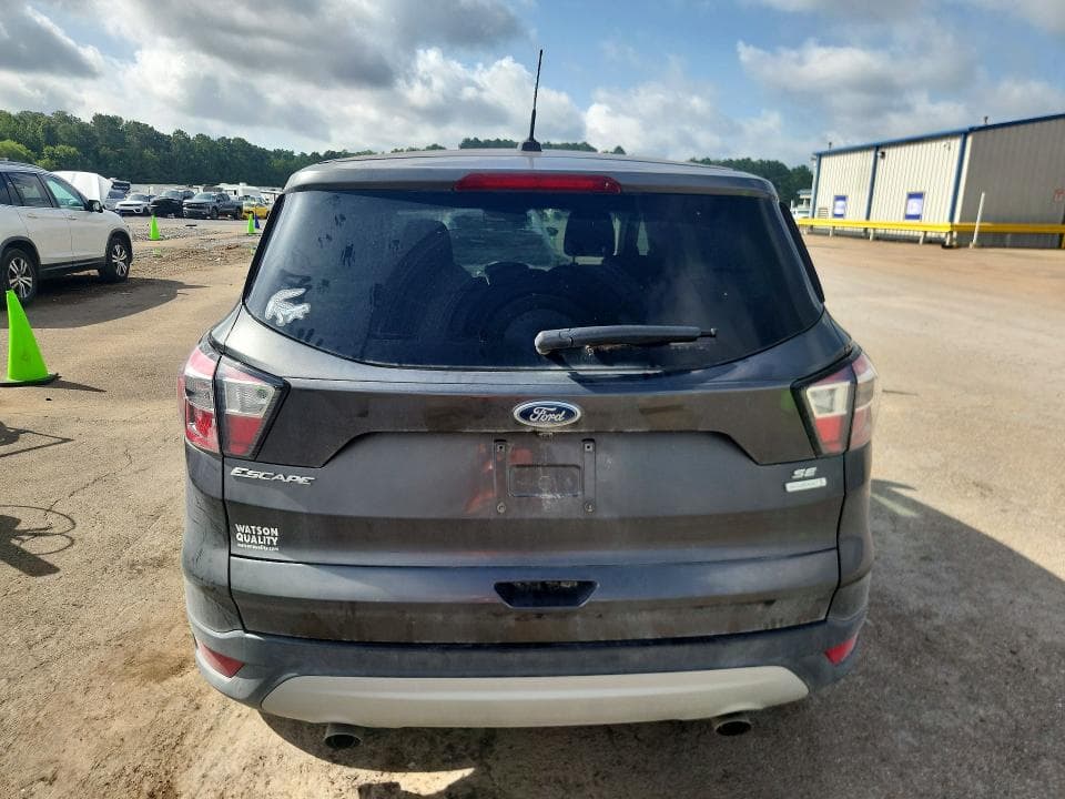 2017 FORD ESCAPE SE 6