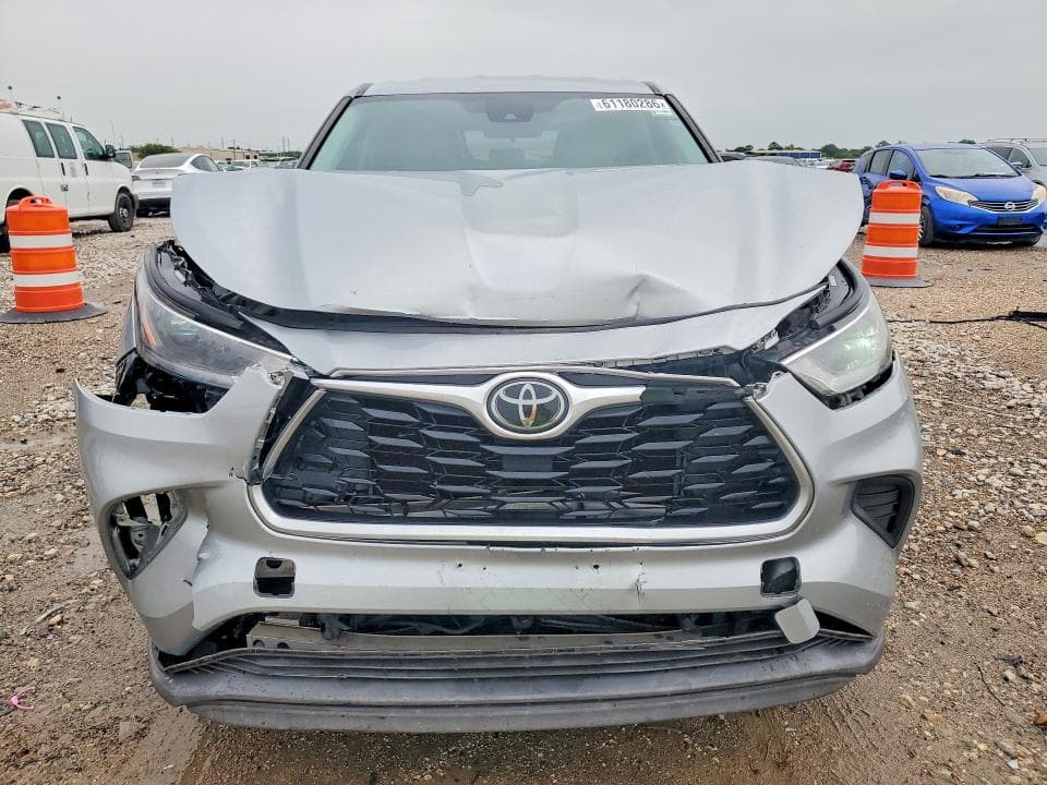 2021 TOYOTA HIGHLANDER L 5