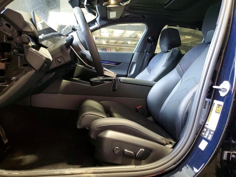 2025 BMW 540 XI 7