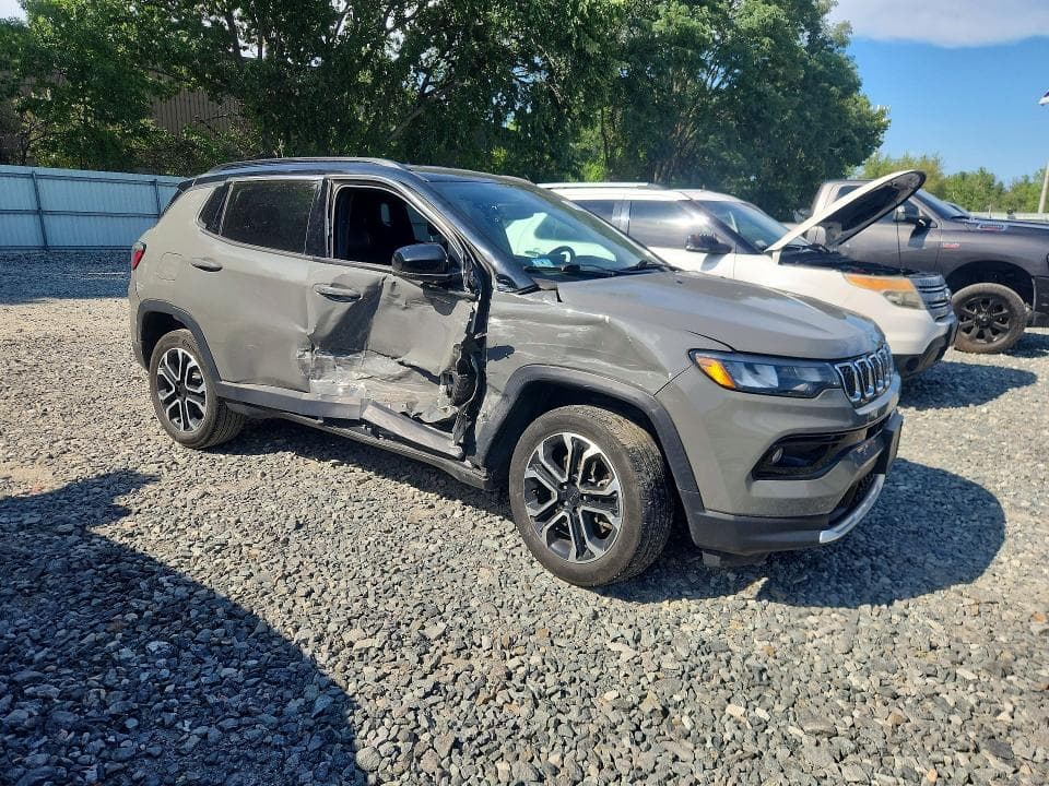 2023 JEEP COMPASS LIMITED 4