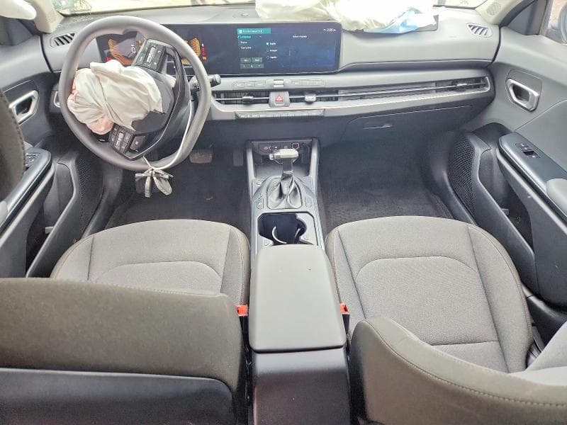 2026 KIA K4 LXS 8
