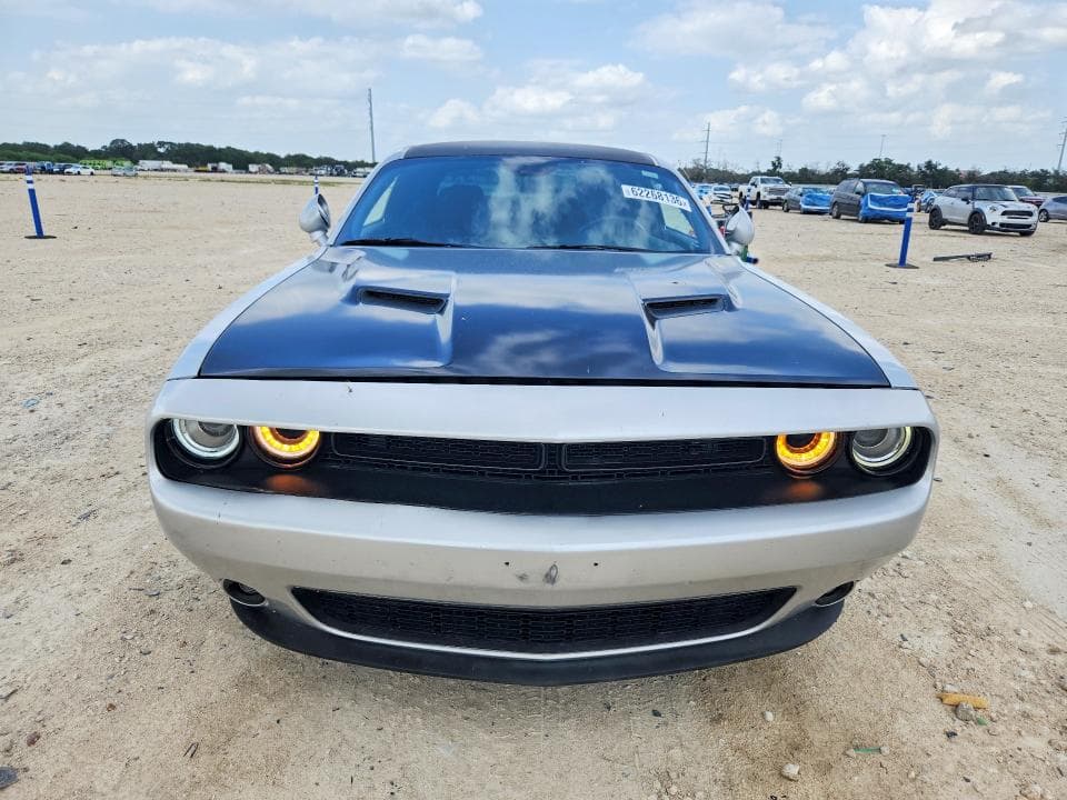 2021 DODGE CHALLENGER SXT 5