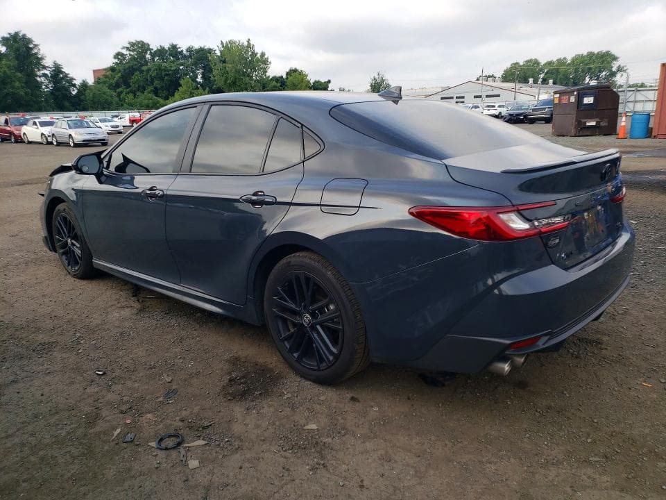 2026 TOYOTA CAMRY SE 2