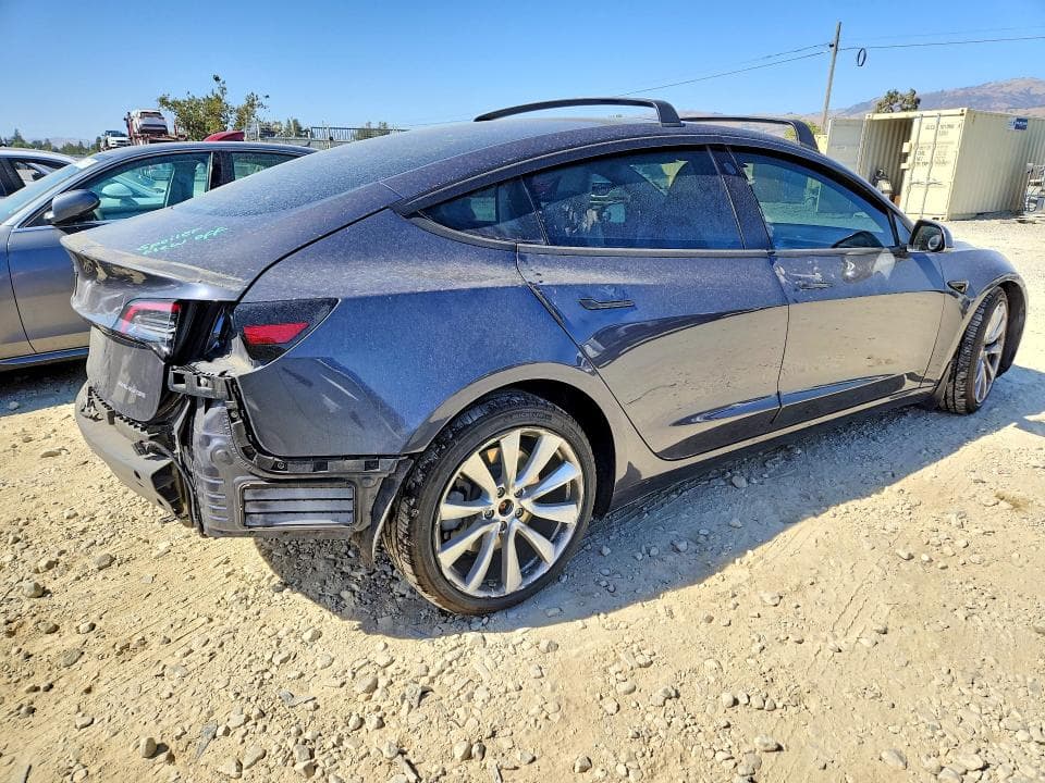 2018 TESLA MODEL 3 3