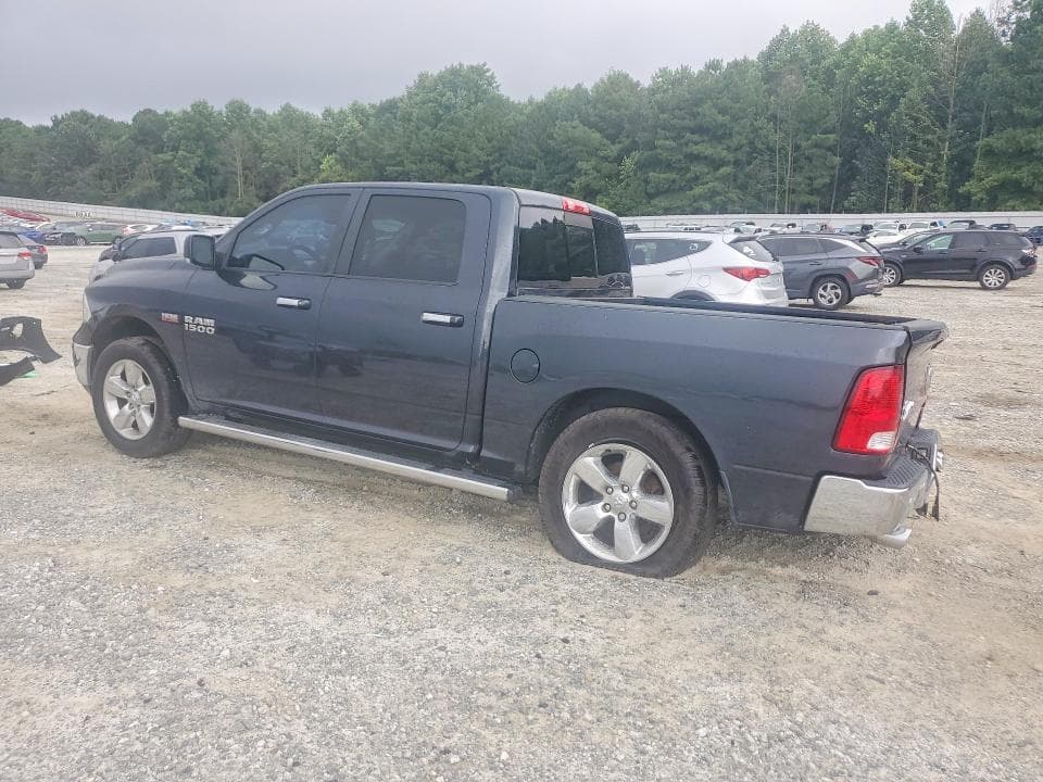2018 RAM 1500 SLT 3