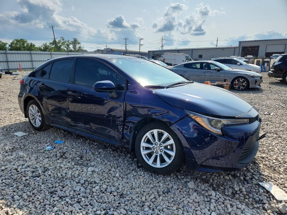 2025 TOYOTA COROLLA LE 4