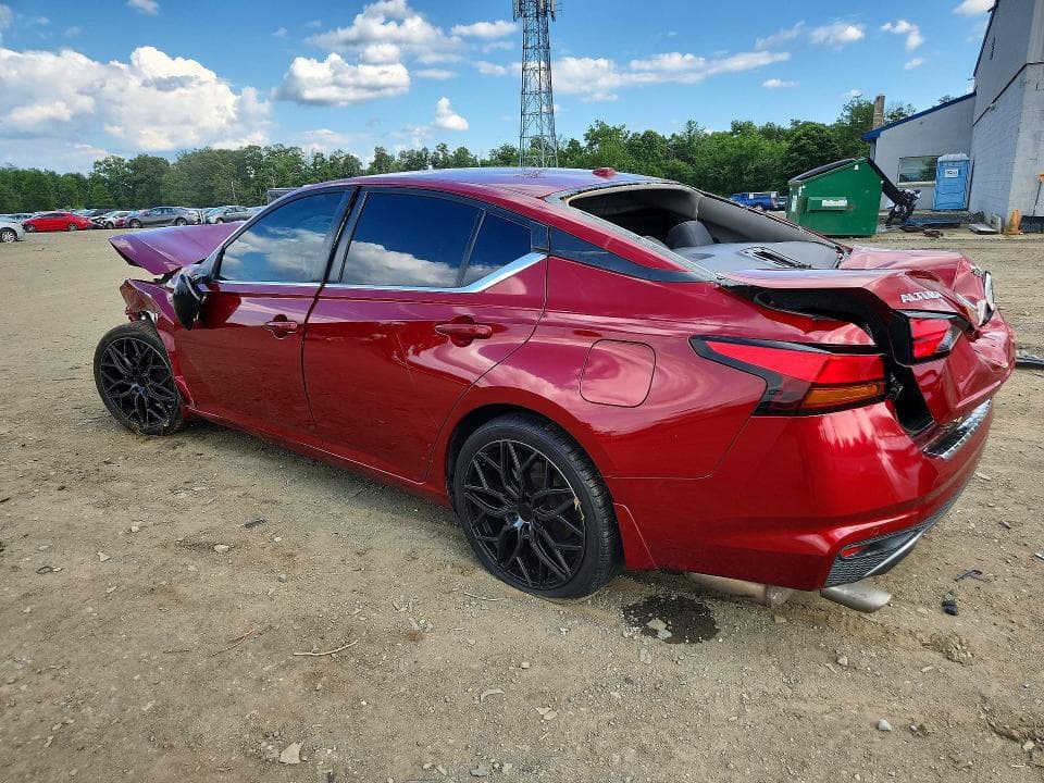 2021 NISSAN ALTIMA SR 2