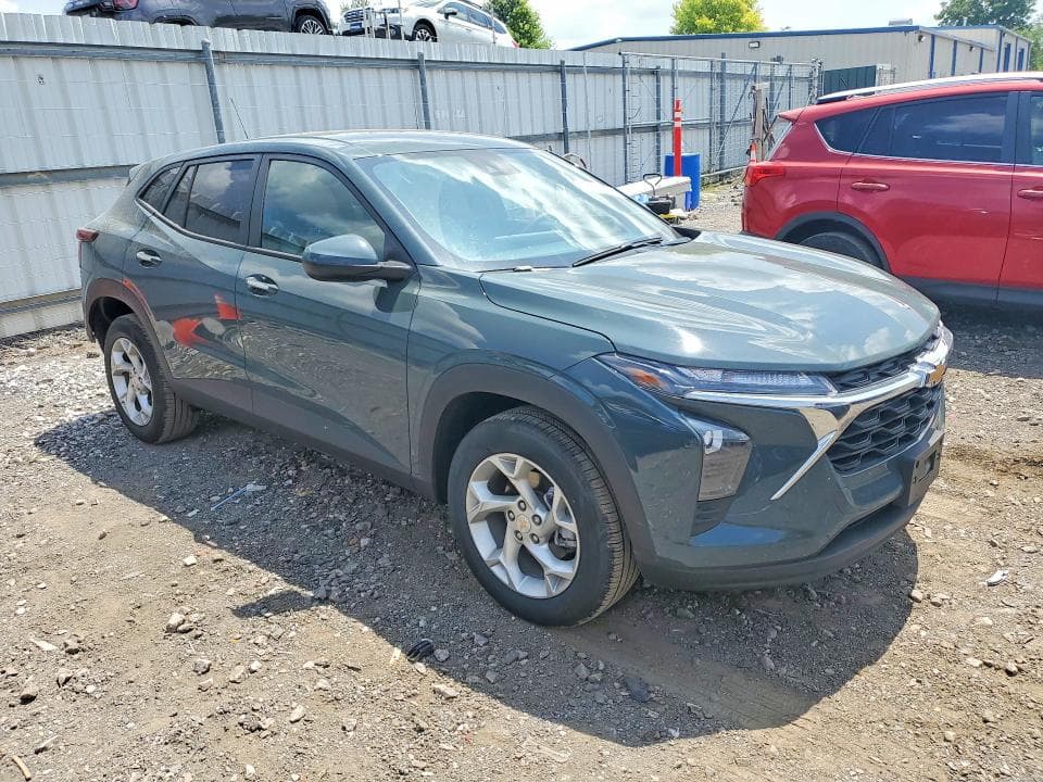 2026 CHEVROLET TRAX LS 4