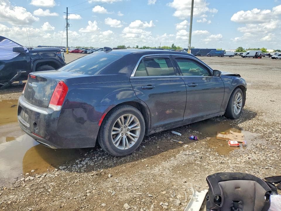 2019 CHRYSLER 300 TOURING 3