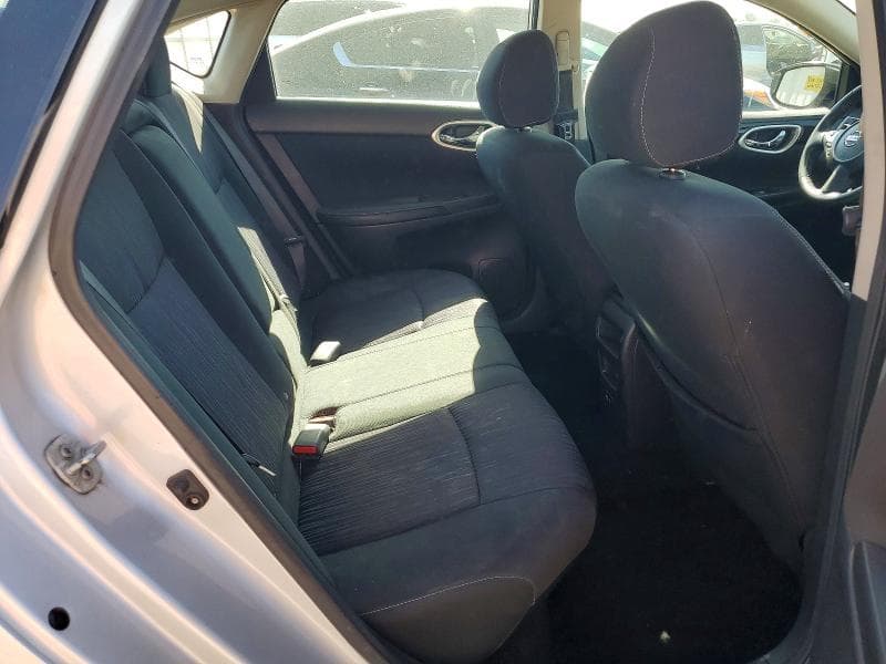 2019 NISSAN SENTRA SV 10