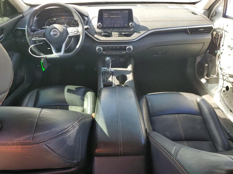 2021 NISSAN ALTIMA SR 8