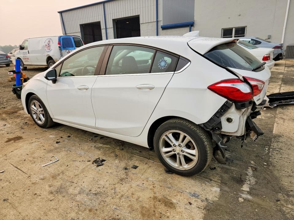 2018 CHEVROLET CRUZE LT 2