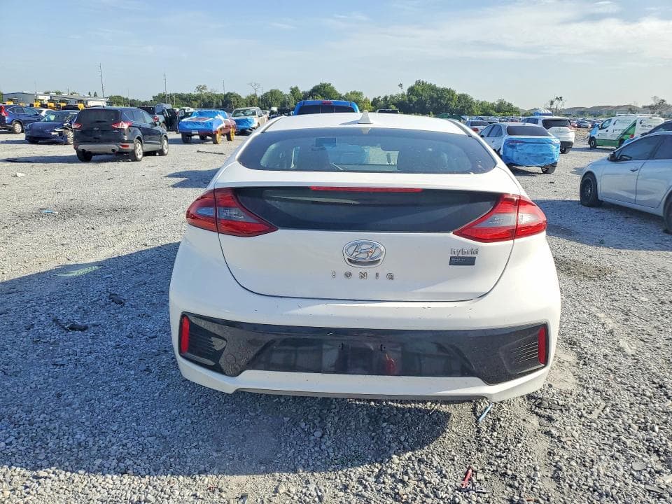 2017 HYUNDAI IONIQ SEL 6