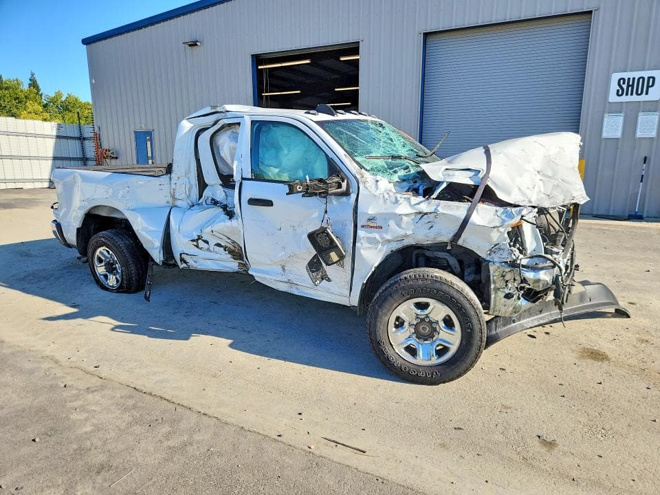2024 RAM 3500 TRADESMAN 4