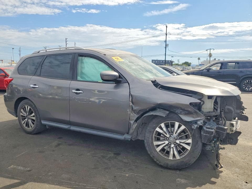 2017 NISSAN PATHFINDER SV 4
