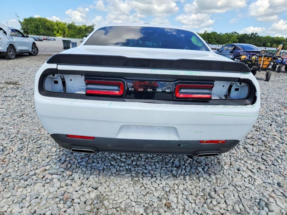 2023 DODGE CHALLENGER SXT 6