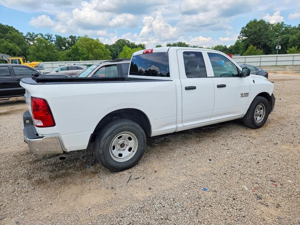 2017 RAM 1500 ST 3