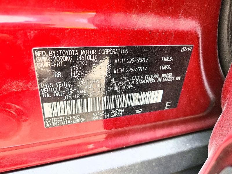 2019 TOYOTA RAV4 XLE 14