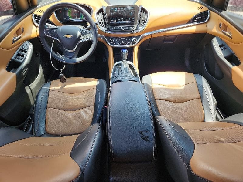2017 CHEVROLET VOLT PREMIER 8