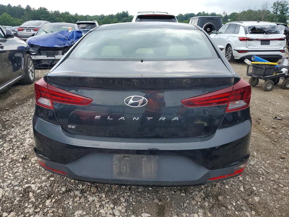 2019 HYUNDAI ELANTRA SE 6