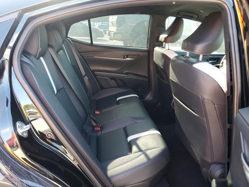 2026 TOYOTA CAMRY SE 10