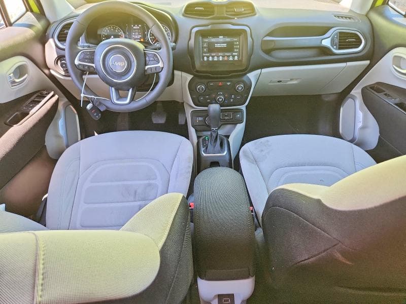 2018 JEEP RENEGADE LATITUDE 8