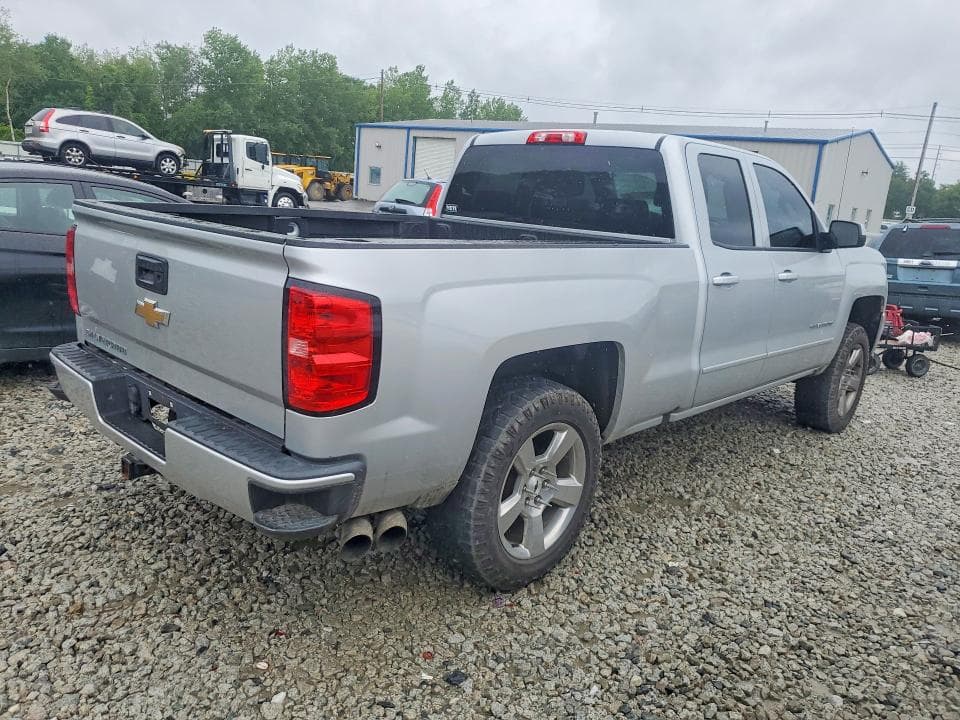 2017 CHEVROLET SILVERADO K1500 LT 3