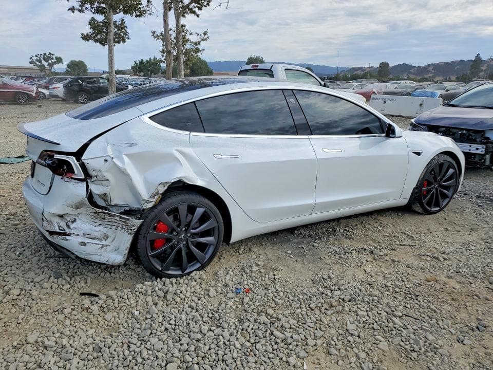 2020 TESLA MODEL 3 3
