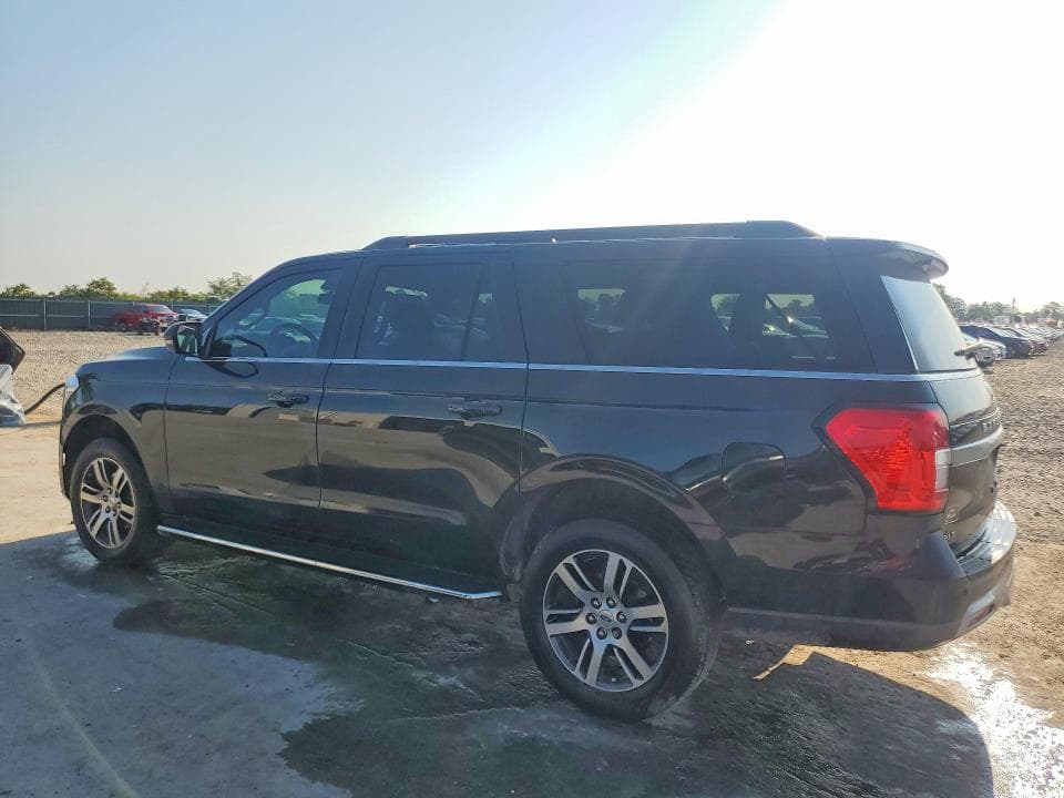 2023 FORD EXPEDITION MAX XLT 2