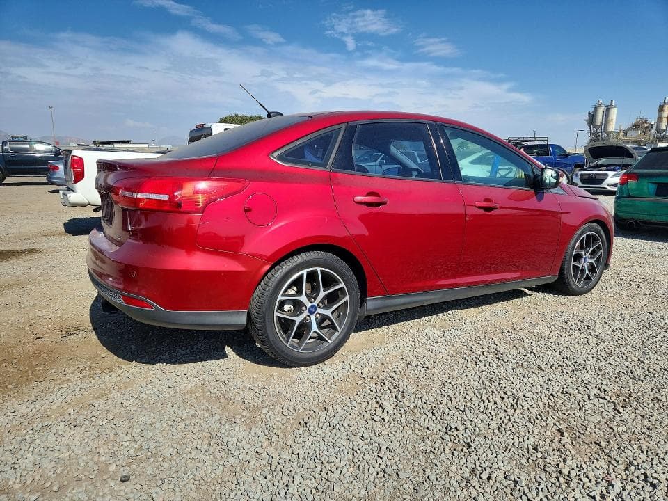 2017 FORD FOCUS SEL 3