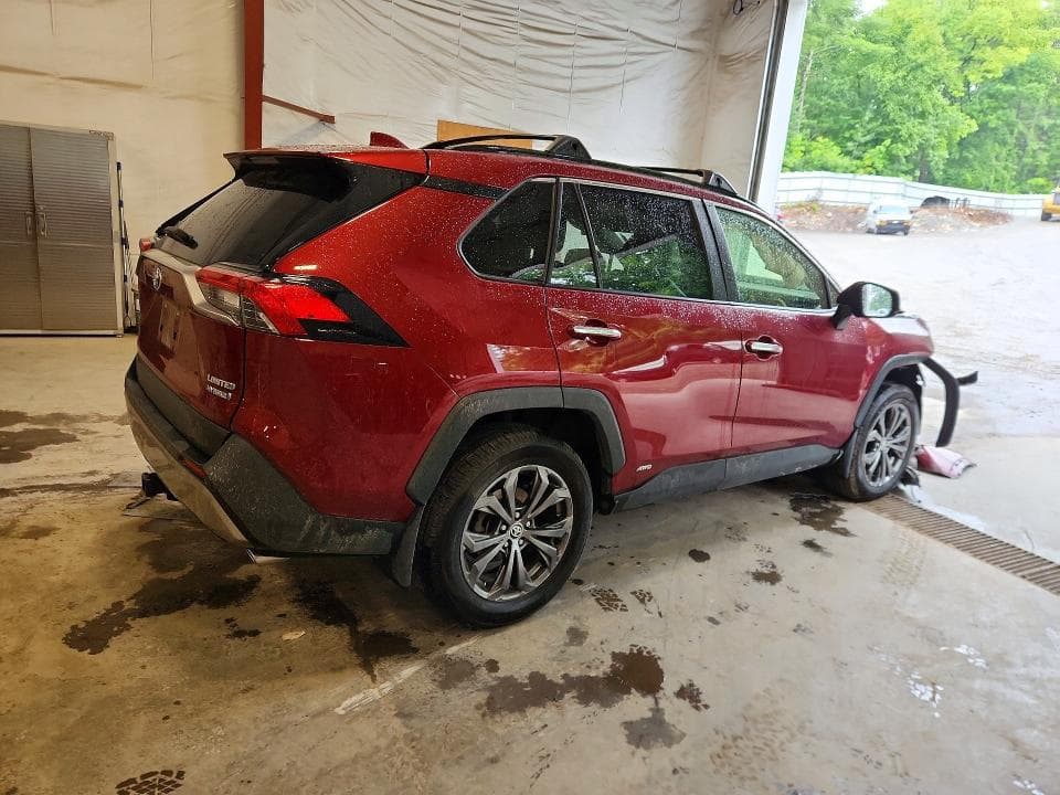 2023 TOYOTA RAV4 LIMITED 3