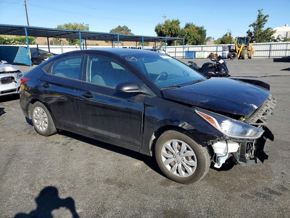 2021 HYUNDAI ACCENT SE 4