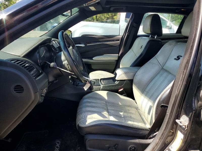 2017 CHRYSLER 300 S 7