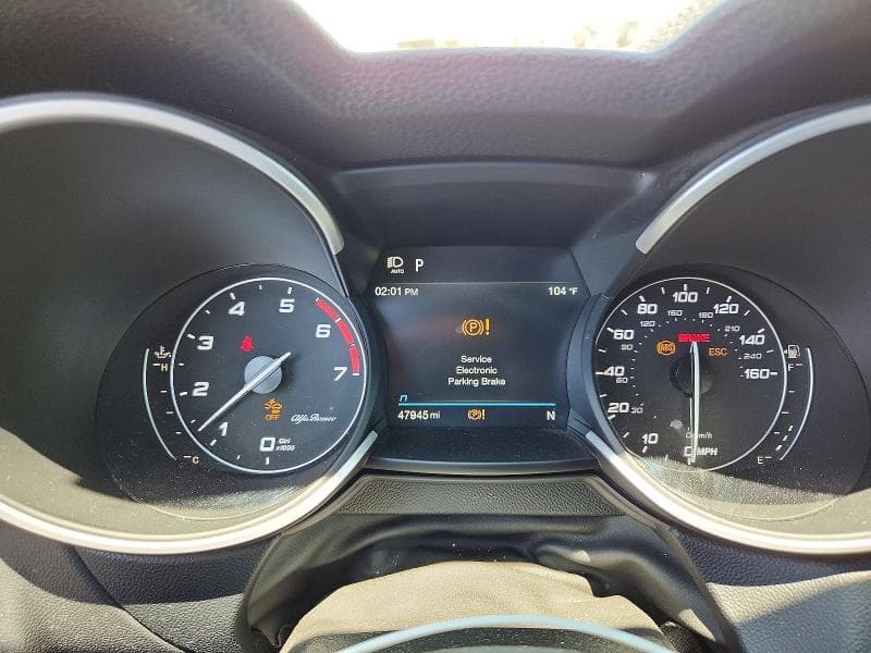 2022 ALFA ROMEO STELVIO 9