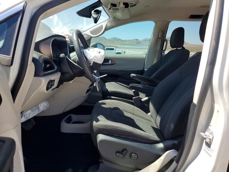 2017 CHRYSLER PACIFICA LX 7