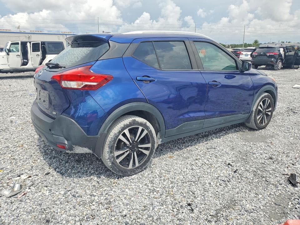 2018 NISSAN KICKS SV 3