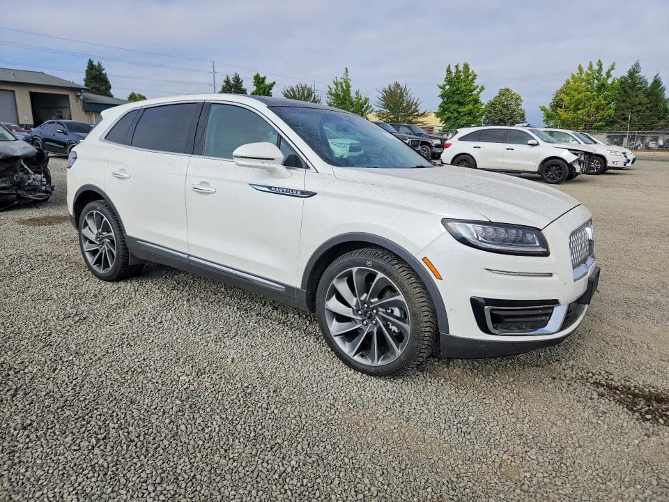 2020 LINCOLN NAUTILUS RESERVE 4