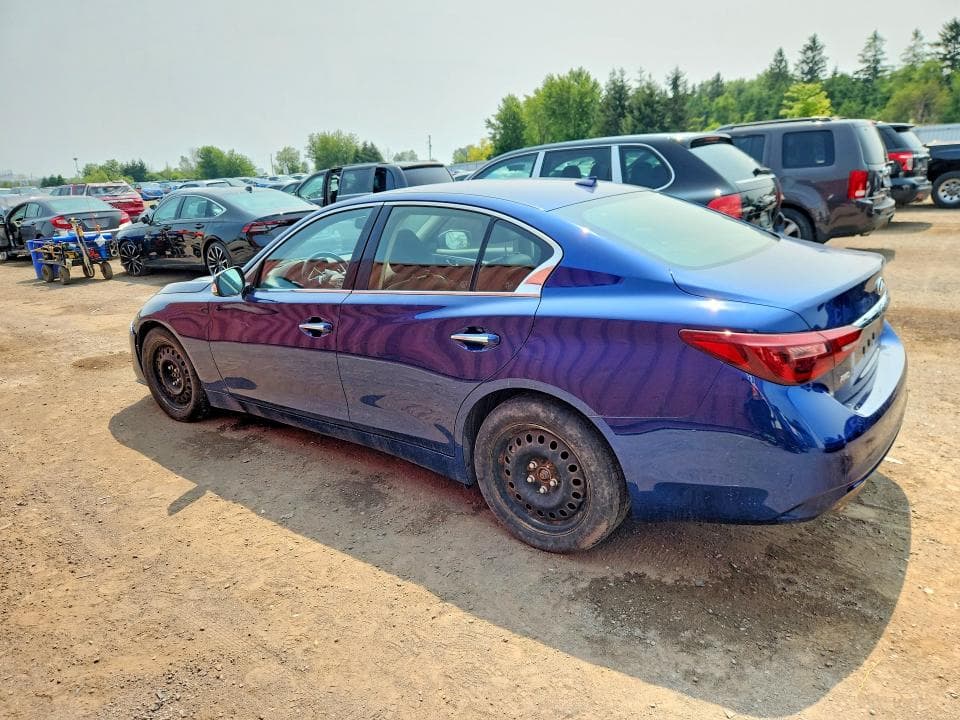 2019 INFINITI Q50 LUXE 2