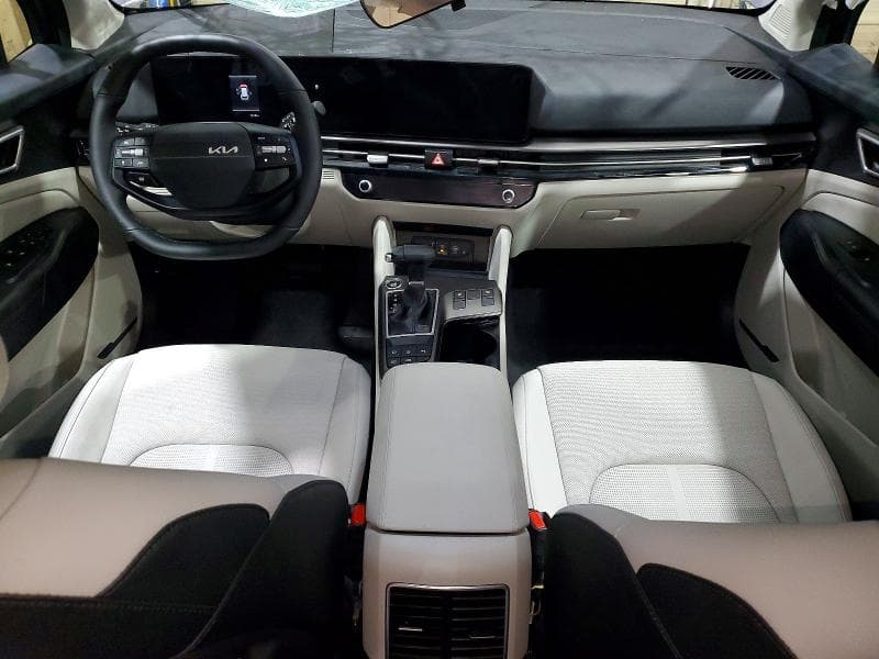 2026 KIA SPORTAGE EX 8