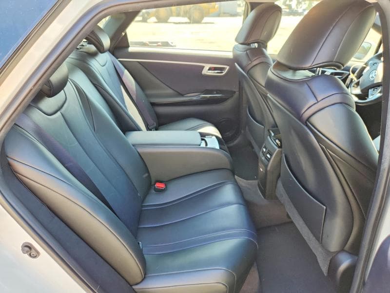 2017 TOYOTA MIRAI BASE 10
