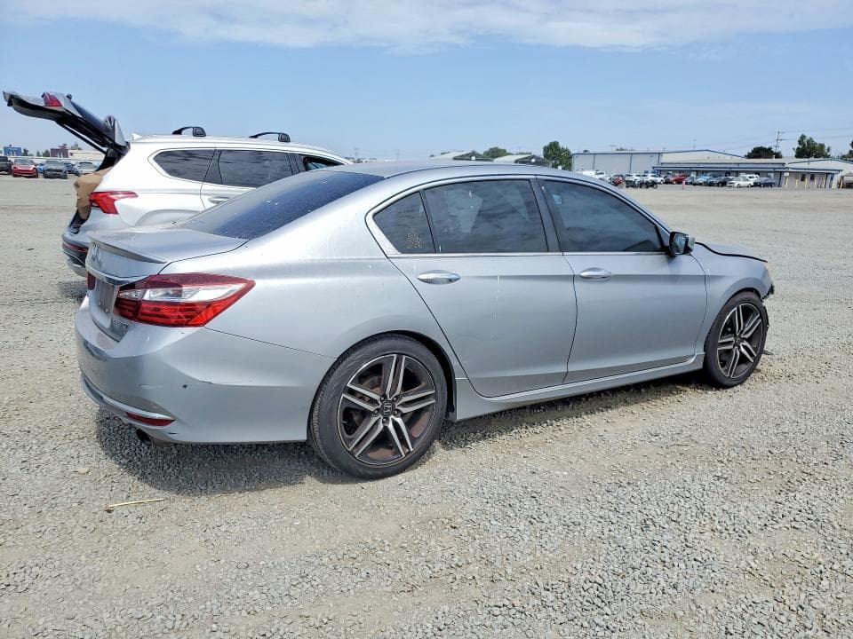 2017 HONDA ACCORD SPORT 3
