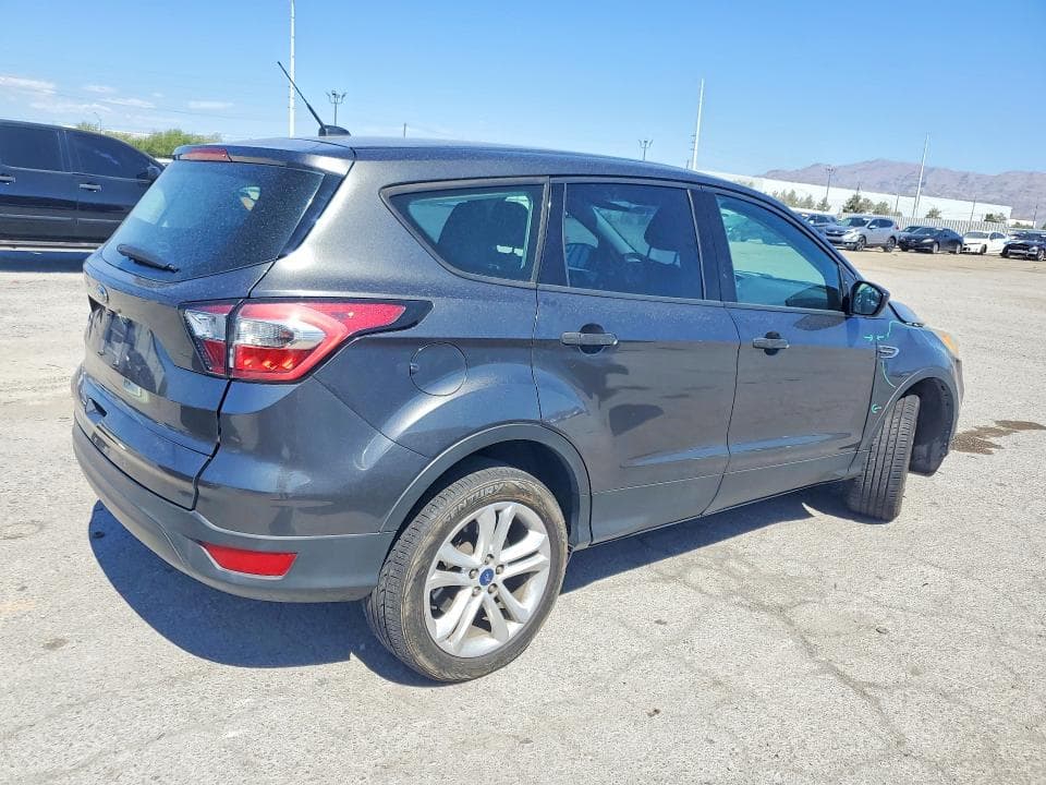 2017 FORD ESCAPE S 3
