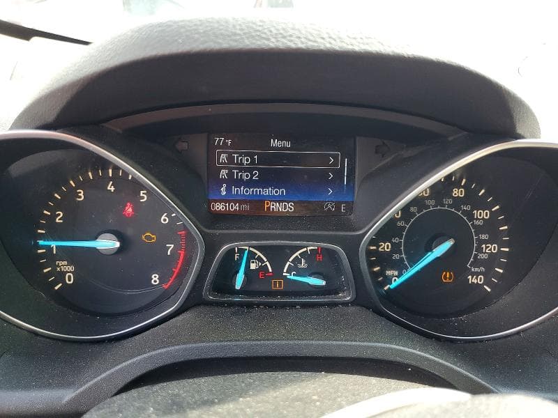 2017 FORD ESCAPE SE 9