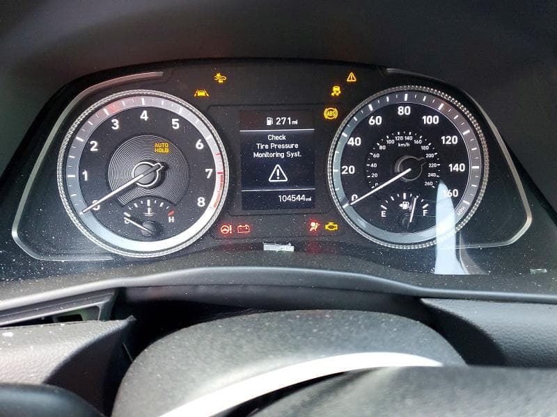 2021 HYUNDAI SONATA SE 9