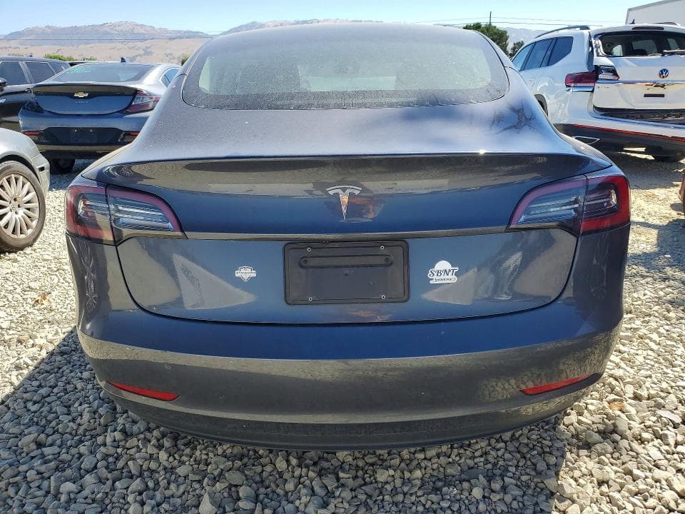 2023 TESLA MODEL 3 6
