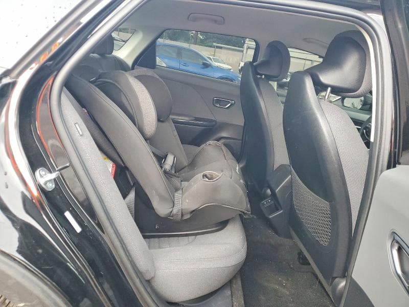 2025 KIA K4 EX 10
