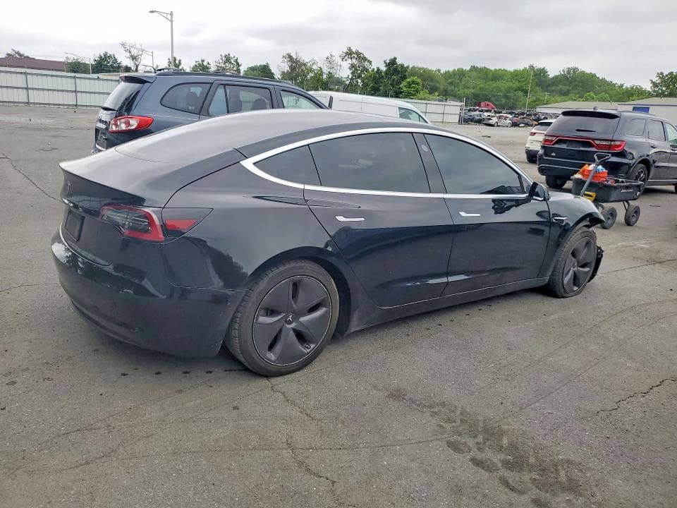 2020 TESLA MODEL 3 3