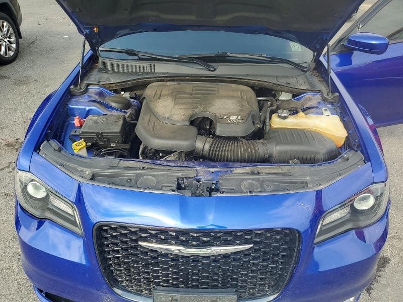 2019 CHRYSLER 300 S 11